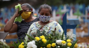Covid-19: mortes somam mais de 257 mil e casos passam dos 10,6 milhões